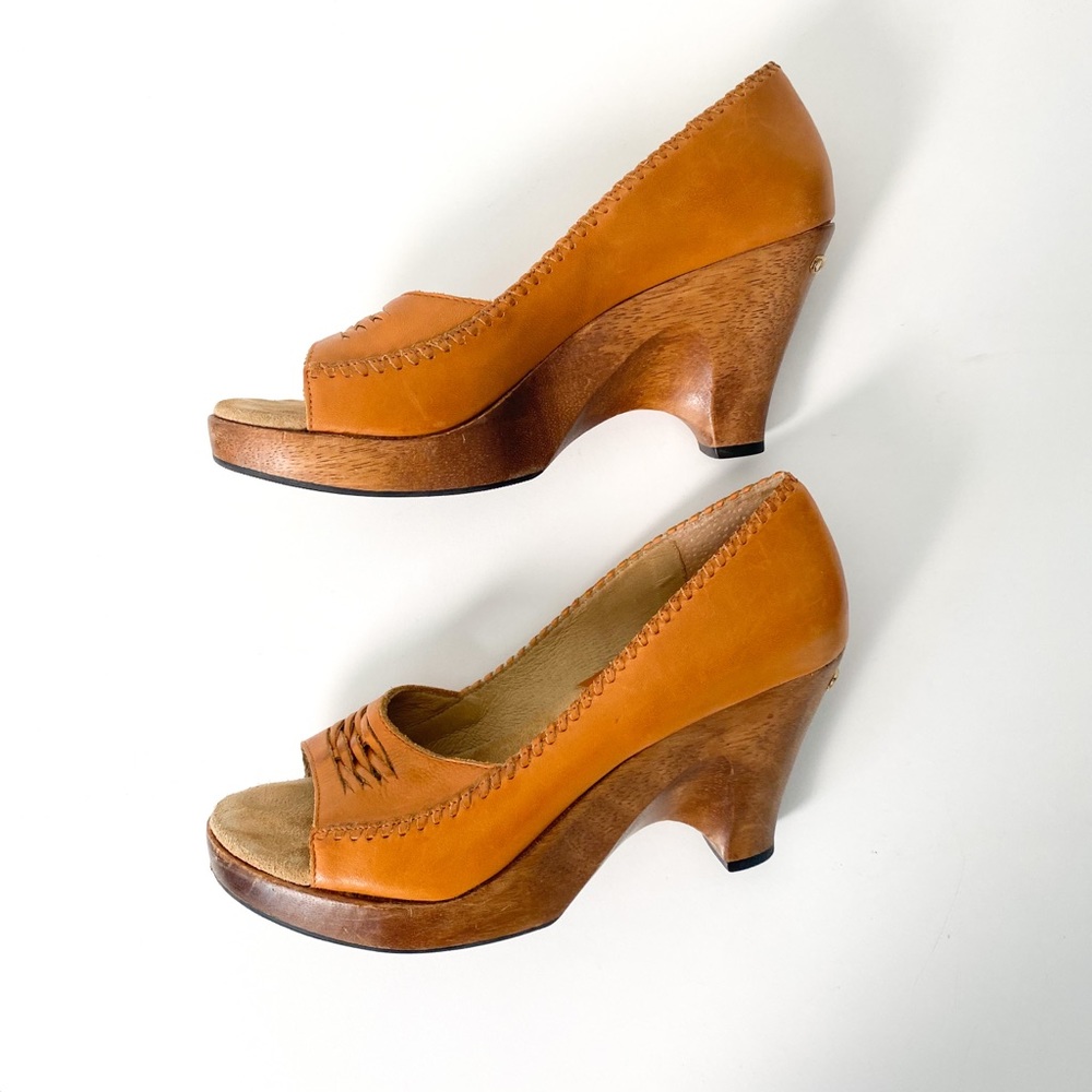 Michael Kors Wood Tan Clogs Heels